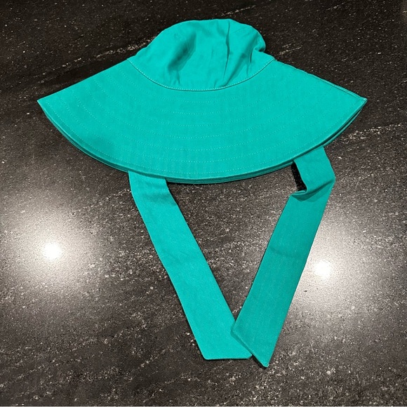 NWT Free People Shoreline Bucket Hat Kelly Green Removable Straps OS - Picture 4 of 12